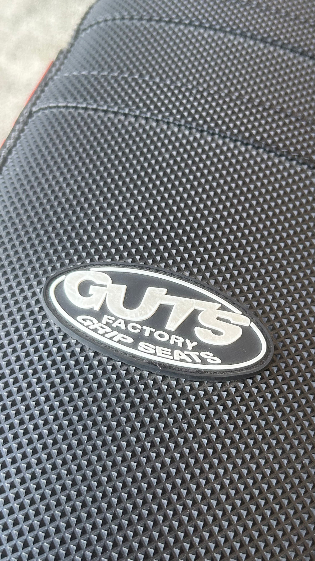 Guts Ribbed Seat Cover for LBX