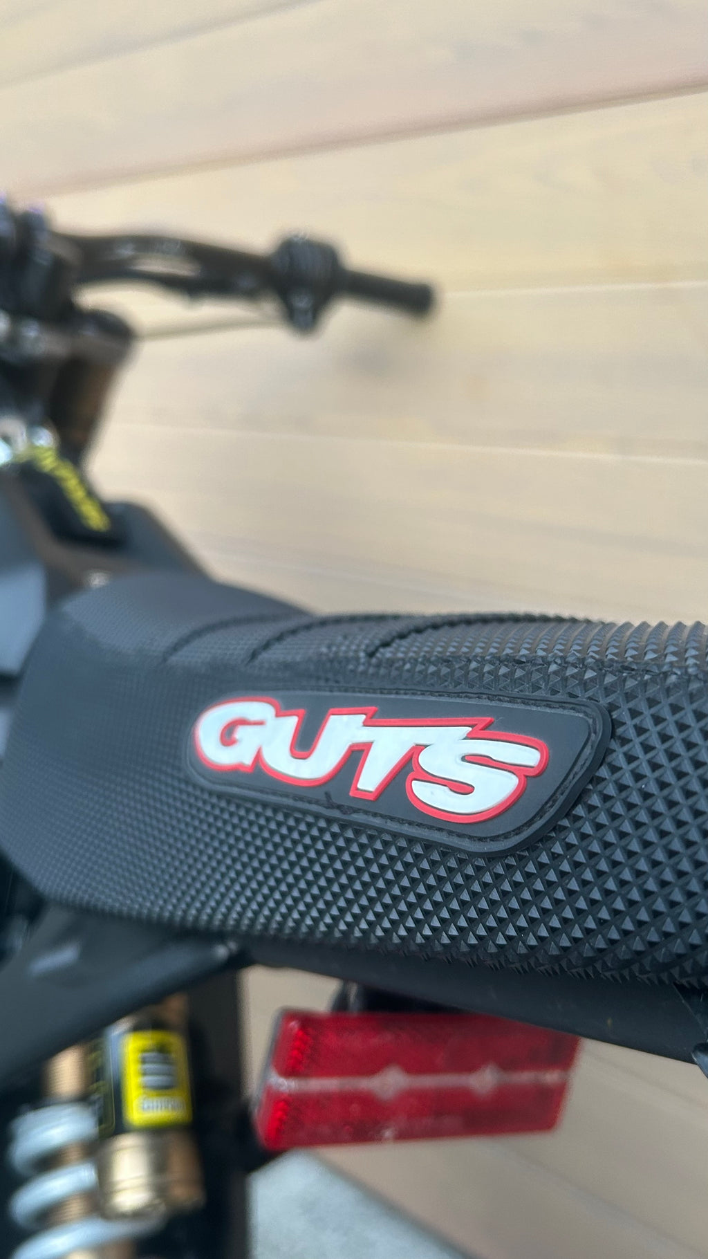 Guts Ribbed Seat Cover for LBX