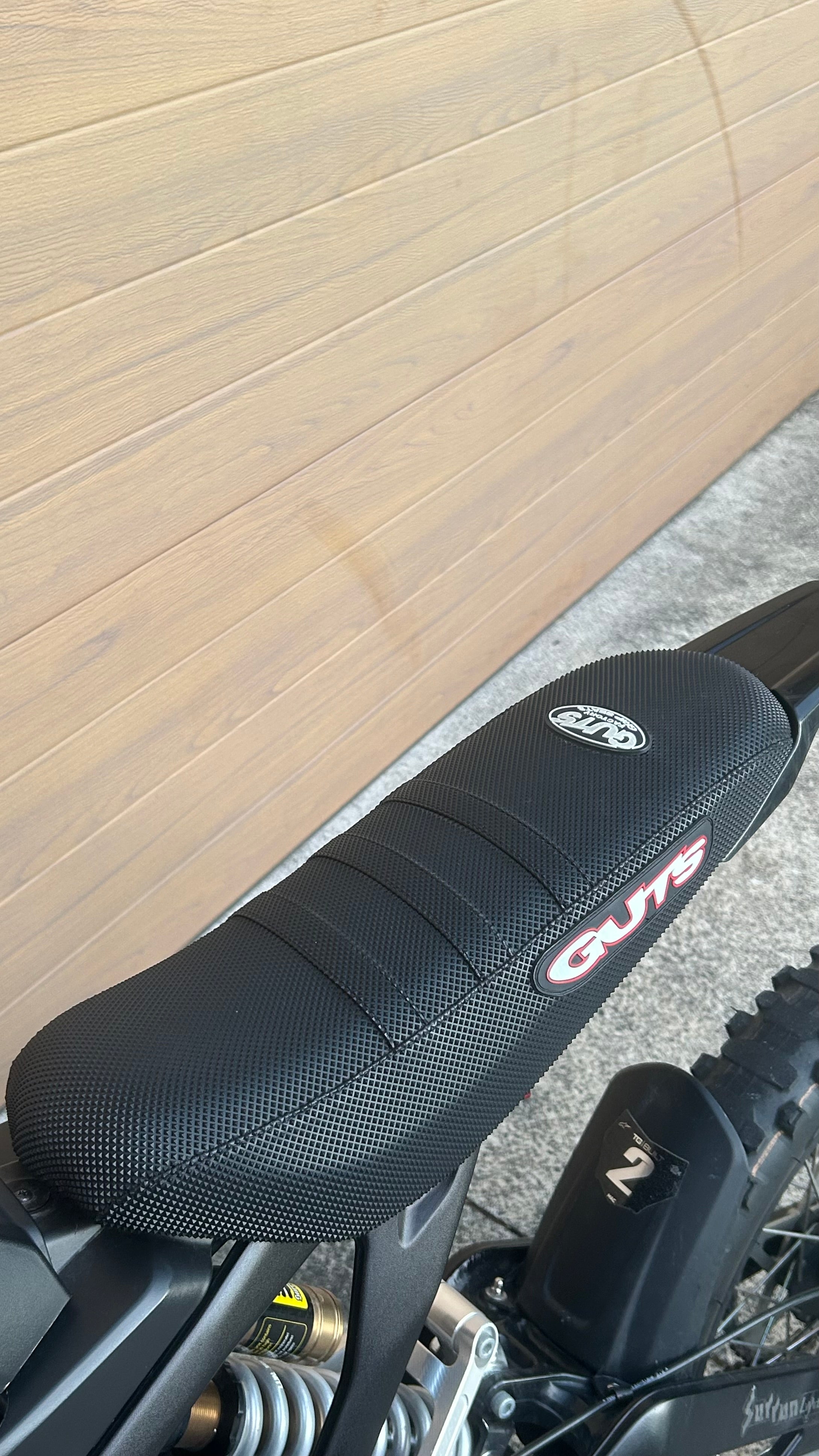 Guts Ribbed Seat Cover for LBX